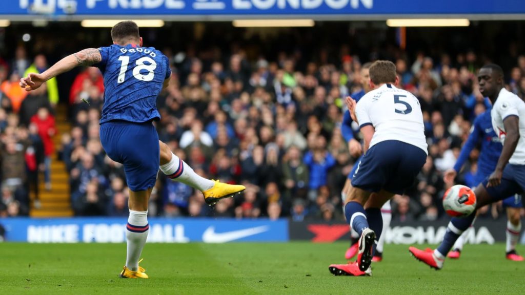 Chelsea move four points ahead of Spurs