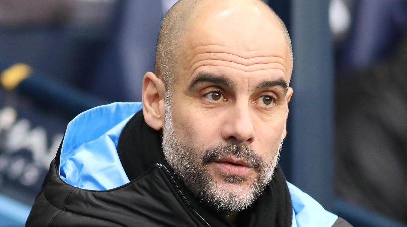 Guardiola tells Man City players he will stay with the club