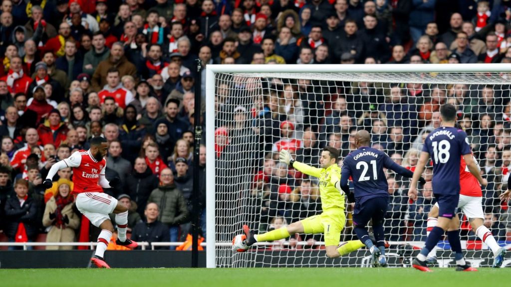 Lacazette strike sinks battling West Ham