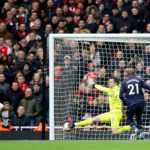 Lacazette strike sinks battling West Ham