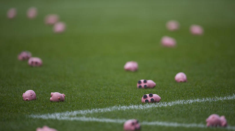 What financial impact could the coronavirus outbreak have on football?