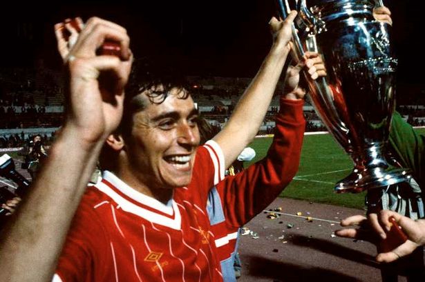 Former Liverpool striker Michael Robinson dies aged 61