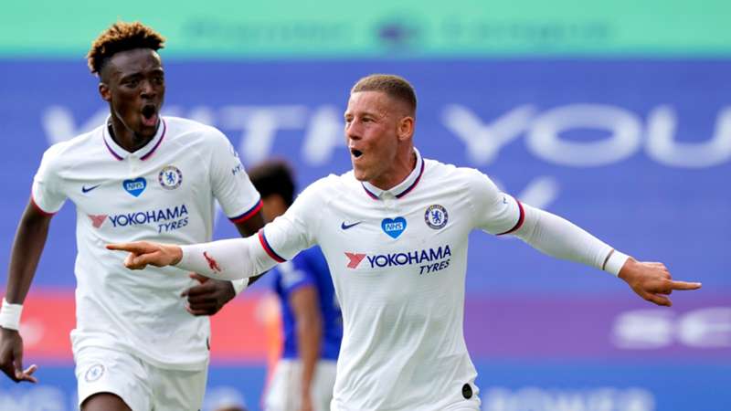 Barkley fires Chelsea into FA Cup semis