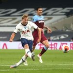 Kane on target as Spurs sink West Ham