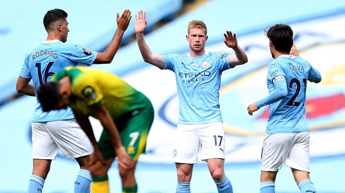 Man City thrash Norwich on final day