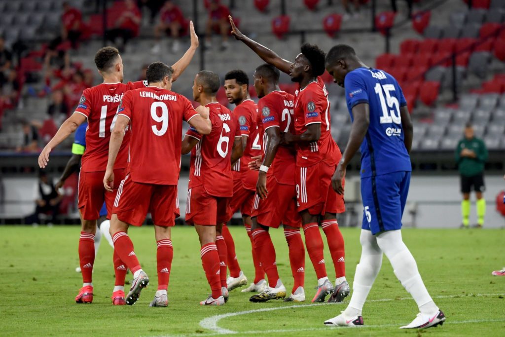 Bayern thrash Chelsea to easily progress