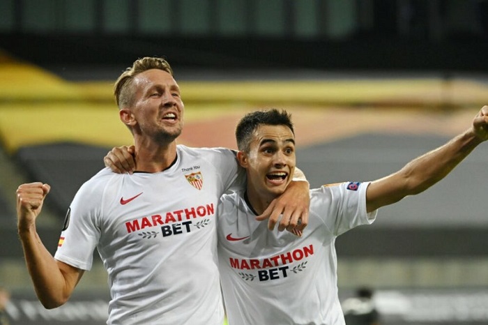 Sevilla punish wasteful Man United to progress to UEL final