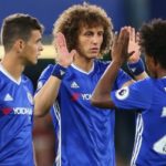 Oscar claims Luiz, Willian want him at Arsenal