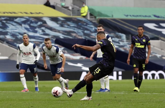 Tottenham left raging as last-gasp Callum Wilson penalty earns Newcastle point