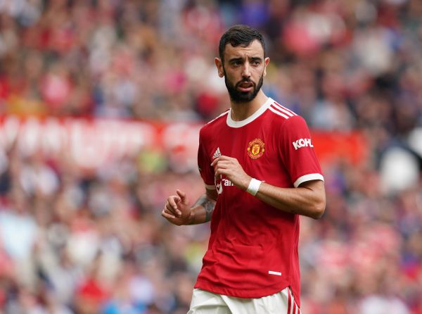 Fernandes insists Man Utd must improve to have chance at trophies