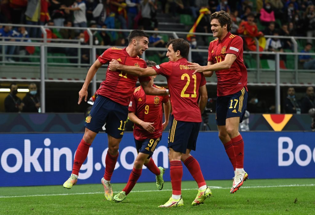 Torres double ends Italy's record run to put Spain in Nations League final