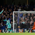 Welbeck late strike earns Brighton point at Chelsea