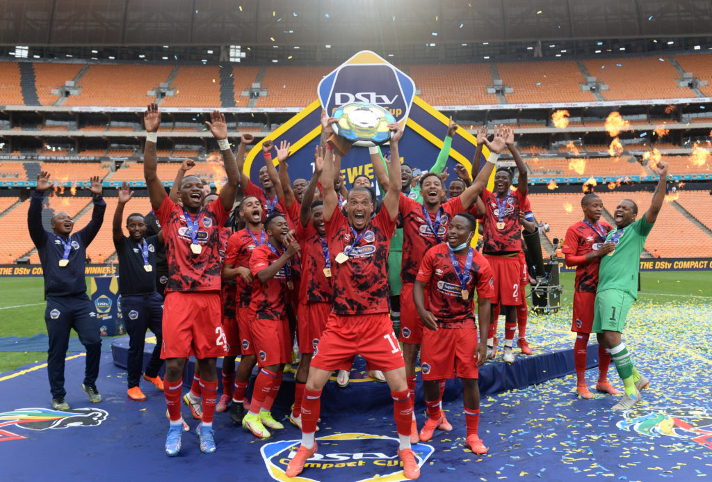 In Picture: Warriors lift inaugural DStv Compact Cup