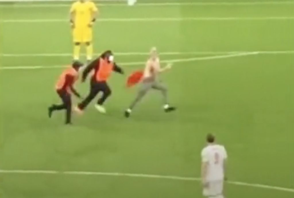 Watch: Pitch invasion at level 99