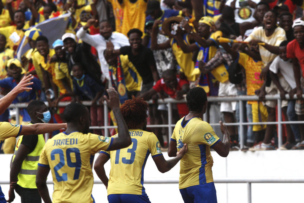 Petro de Luanda stun Sundowns in Angola