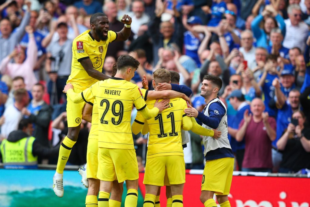 Chelsea sink Palace to book FA Cup final clash with Liverpool