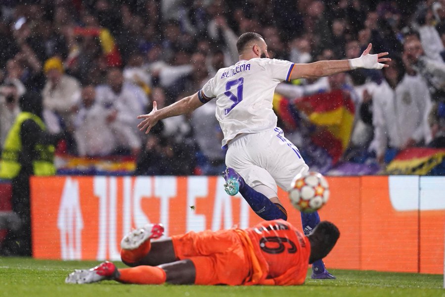 Karim Benzema of Real Madrid celebrates scoring againsr Chelsea