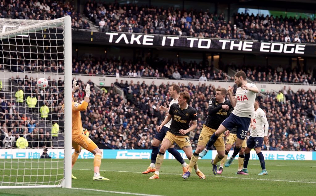 EPL wrap: Spurs put five past Newcastle, West Ham up to fifth