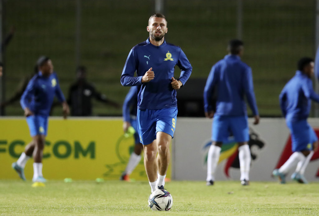 Sundowns part ways with Safranko