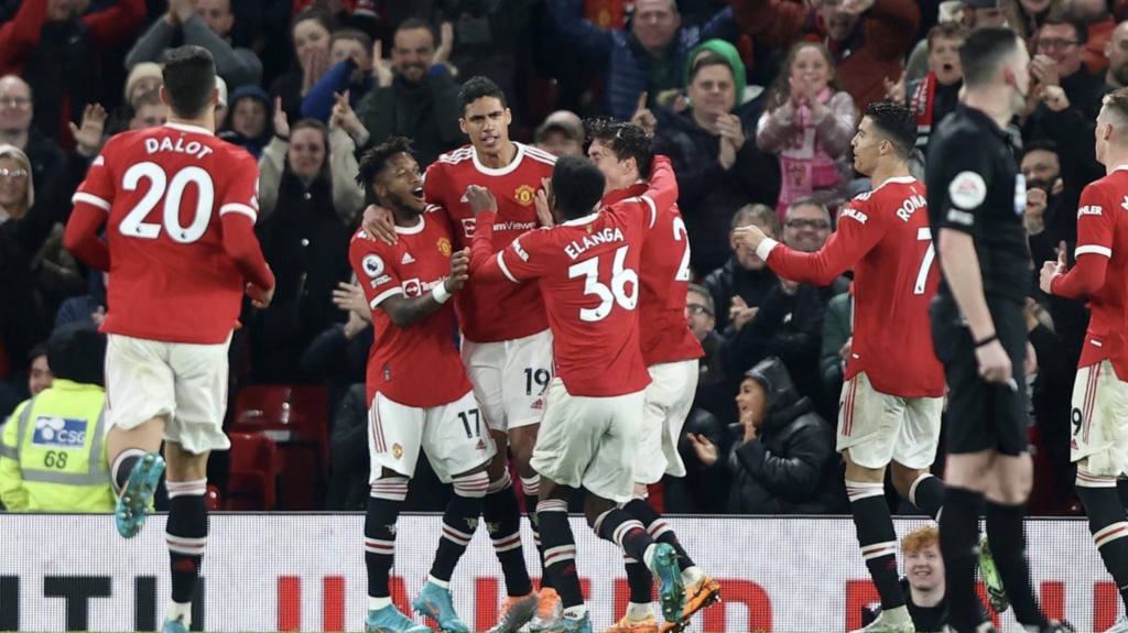 Highlights: Man Utd boost Europa League hopes with Brentford win