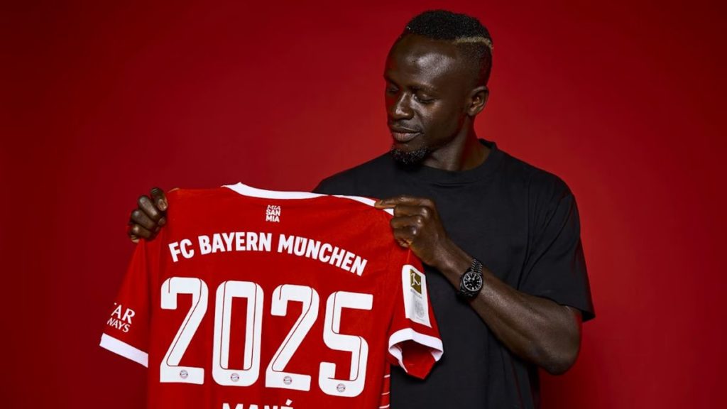 Bayern confirm signing of Liverpool's Mane