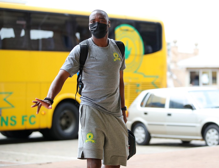 Sibusiso Vilakazi of Mamelodi Sundowns arrives during the 2022 Nedbank Cup quarter final match between Mamelodi Sundowns and Mathaithai at Lucas Moripe Stadium, Pretoria on 08 March 2022 ©Samuel Shivambu/BackpagePix