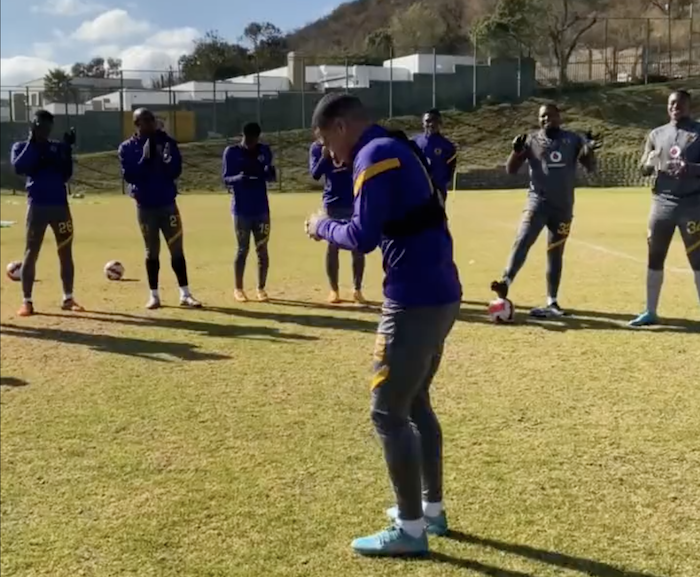 Watch: Chiefs show team spirit in training