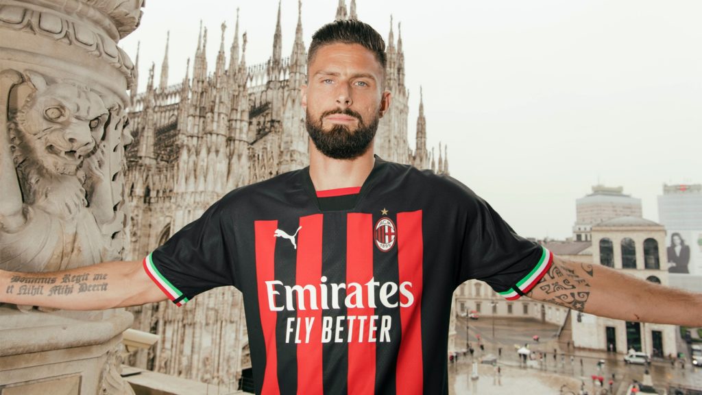 PUMA unveils new AC Milan home kit