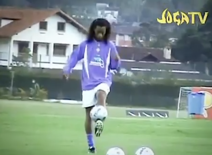 Rewind to Ronaldinho's brilliance