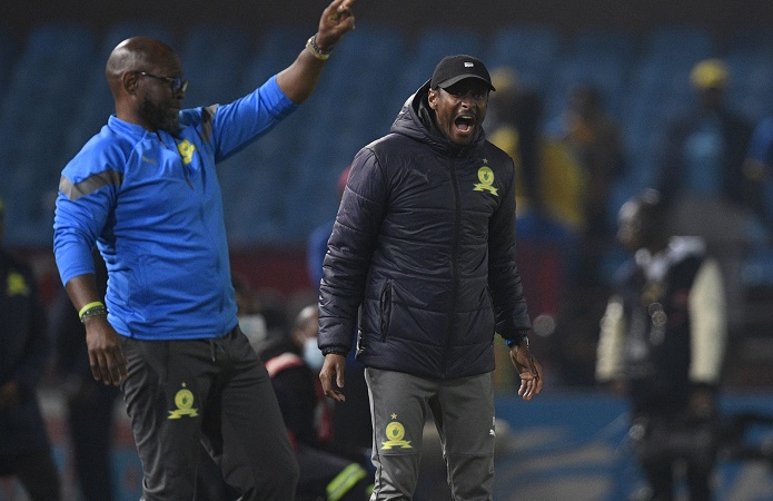 Steve Komphela senior coach of Mamelodi Sundowns and Rhulani Mokwena coach of Mamelodi Sundowns during DStv Premiership 2022/23 match between Mamelodi Sundowns and TS Galaxy at Loftus Versfeld Stadium on the 10 August 2022 © Sydney Mahlangu/BackpagePix