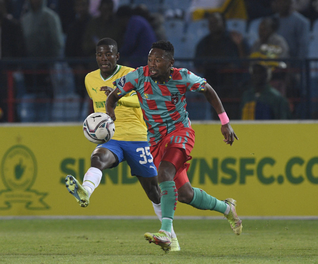 Sundowns stunned by Galaxy, Pirates drop points