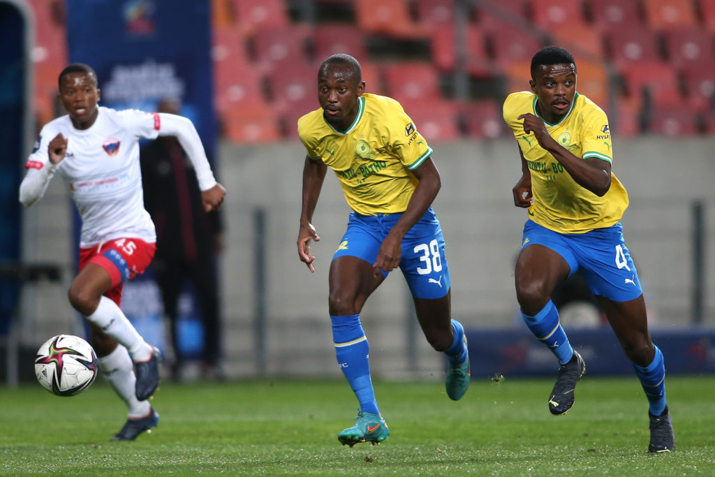 Shalulile fires Sundowns to top of DStv Prem