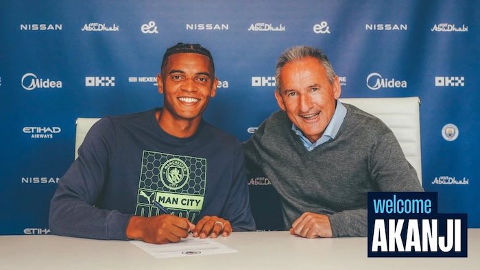 Watch: Man City welcome Manuel Akanji to Etihad