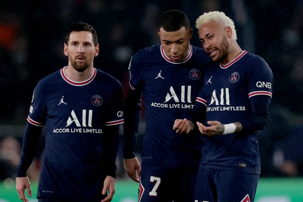 Watch: Neymar takes PSG back to top spot in Ligue 1