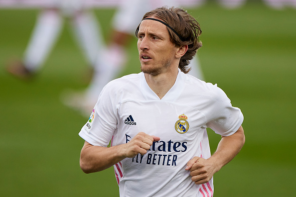 Luka Modric extends Real Madrid contract until 2025