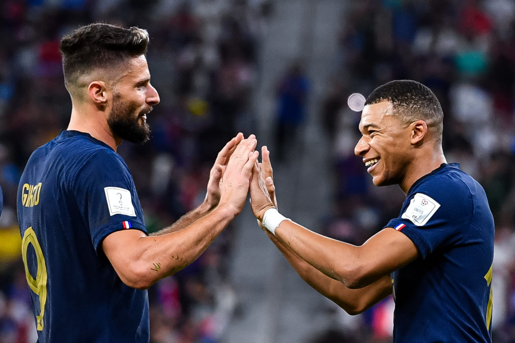 France's leading goalscorer Giroud ends international career