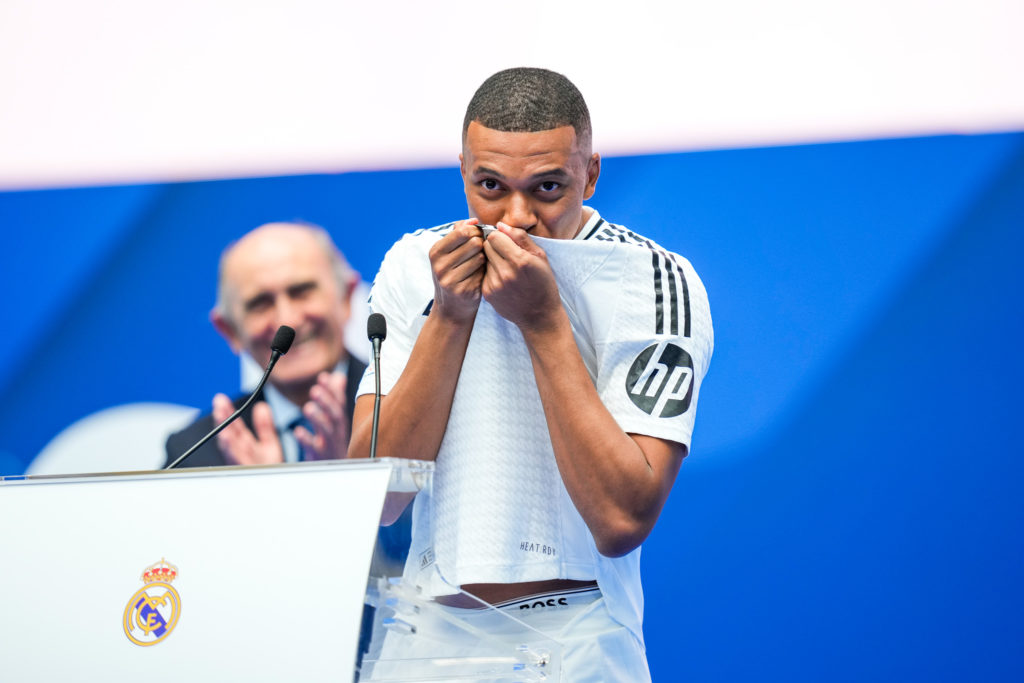 Mbappe says dream has come true at Real Madrid unveiling