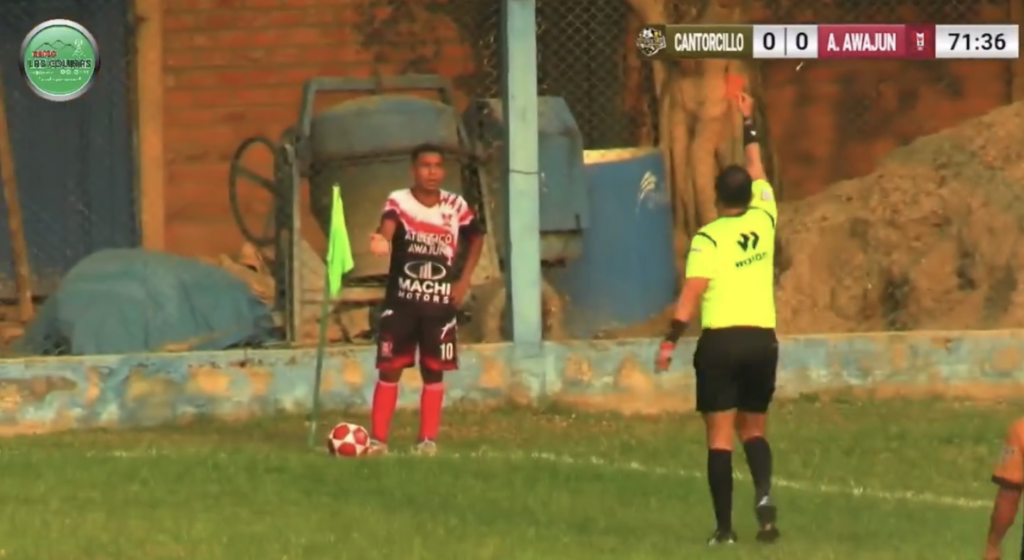 Watch: Player sent off for urinating during Copa Peru